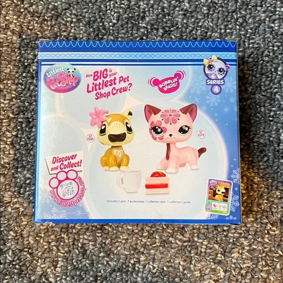 Littlest pet shop holiday pet pairs - Picture 2 of 2